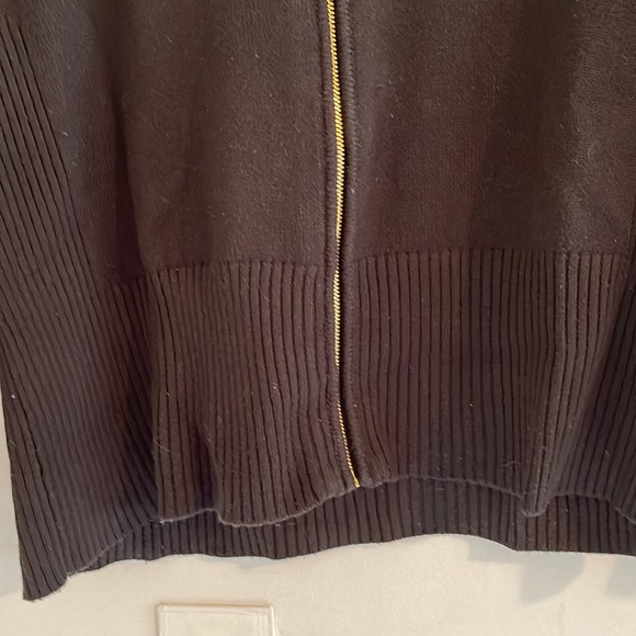 Calvin Klein zip up sweater - Picture 3 of 6